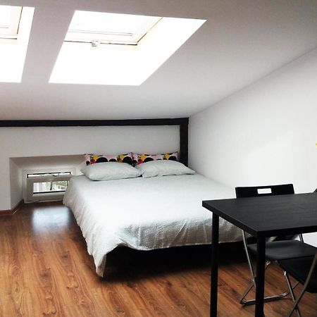 Nice Attic Studio Close To Old Town Air Conditioning - Klimatyzacja クラクフ エクステリア 写真