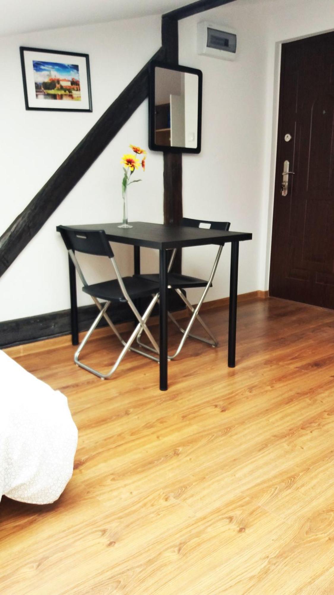 Nice Attic Studio Close To Old Town Air Conditioning - Klimatyzacja クラクフ エクステリア 写真